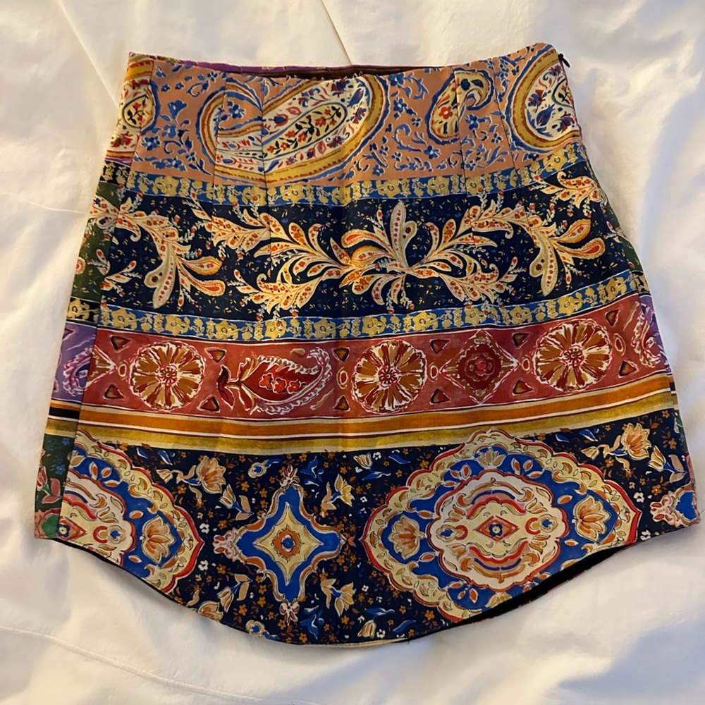 Printed mini Zara skirt. XS